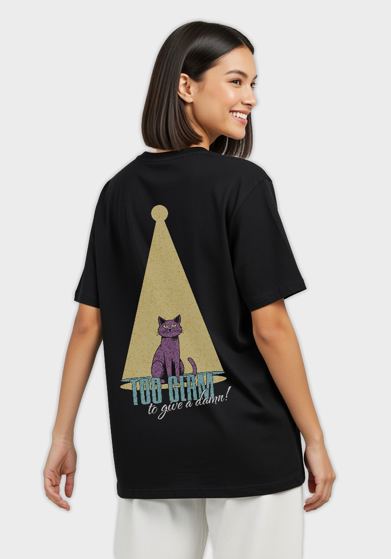 Sassy Cat Spotlight Graphic -Unisex Oversized T-Shirt